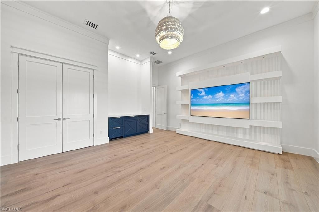 9273 Esplanade Blvd, Naples, FL 34119 Photo