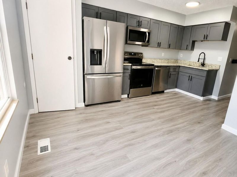 4066 Greenery Drive , Unit 4068, Columbus, OH 43207 Photo 10
