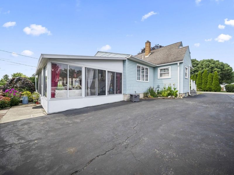 400 Maple Drive , Columbus, OH 43228 Photo 63