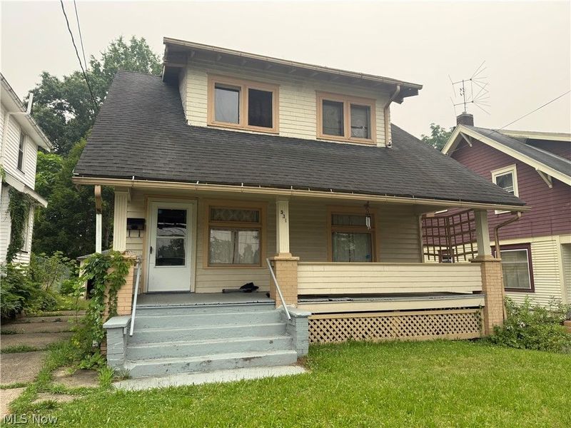531 W Chalmers Avenue , Youngstown, OH 44511 Photo 1