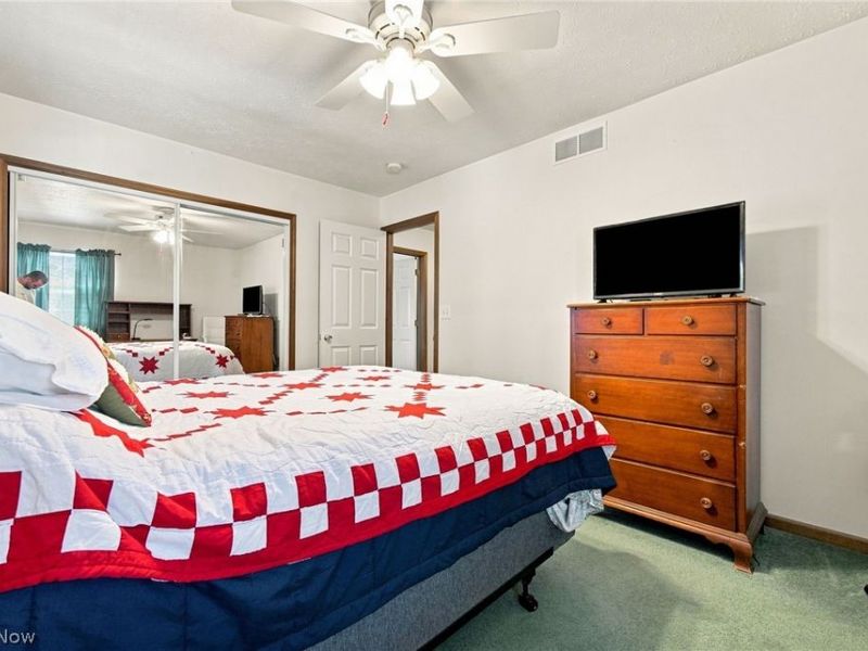 553 Fair Street, Berea, OH 44017 Photo 24