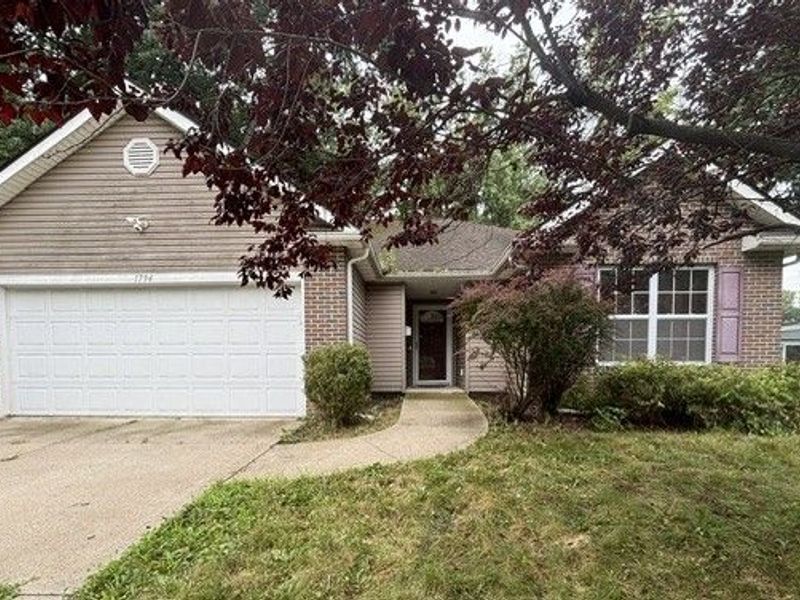 1794 Wakefield Drive, Akron, OH 44320 Photo 1