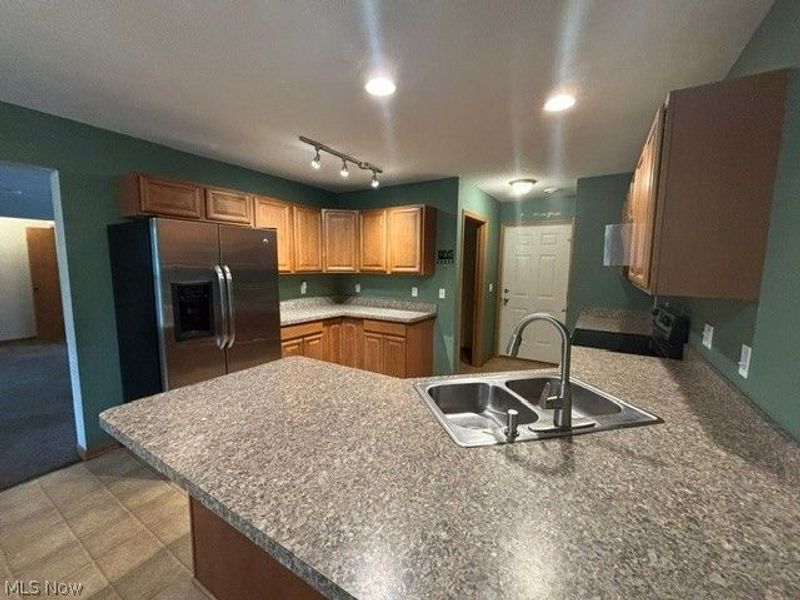 1794 Wakefield Drive, Akron, OH 44320 Photo 10