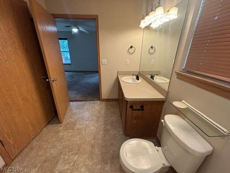 1794 Wakefield Drive, Akron, OH 44320 Photo 15