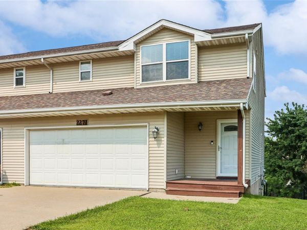 2271 Holiday Rd, Coralville, IA 52241