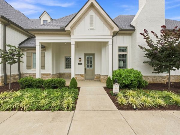 310 Flag Court , Gallatin, TN 37066