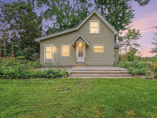 4196 Coleman N, Coleman, MI 48618