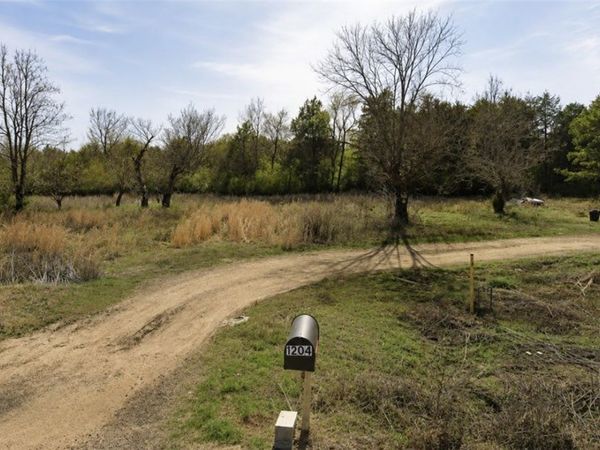 1204 W College ST, Altus, AR 72821