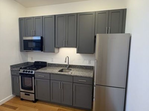 64 Market Street, Unit 304, Lynn, MA 01901