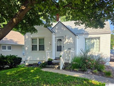 2941 N 49th Street, Omaha, NE 68104