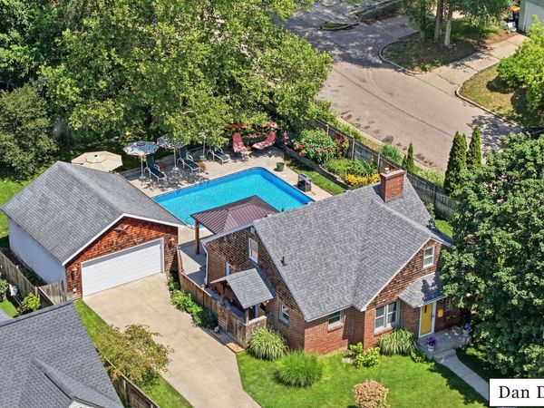 857 Merritt Street SE, Grand Rapids, MI 49507