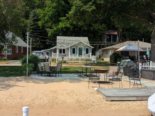 11227 Crooked Lake Road NE, Rockford, MI 49341