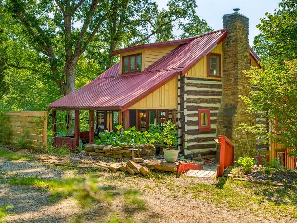 1790 State Road 46 W, Nashville, IN 47448