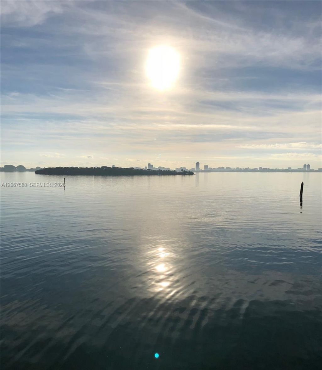 11111 Biscayne Blvd, Unit 2B, Miami, FL 33181 Photo