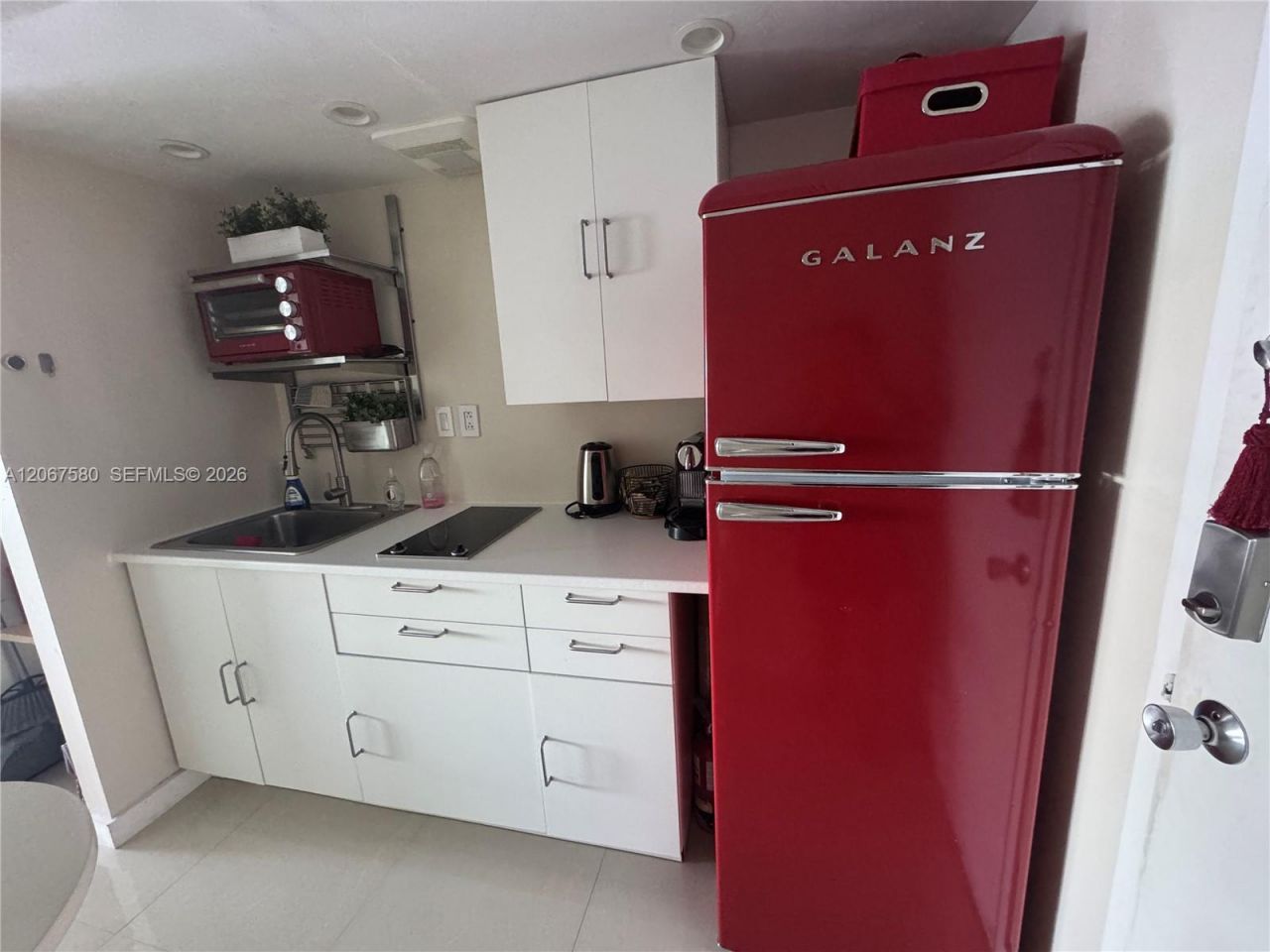 11111 Biscayne Blvd, Unit 2B, Miami, FL 33181 Photo