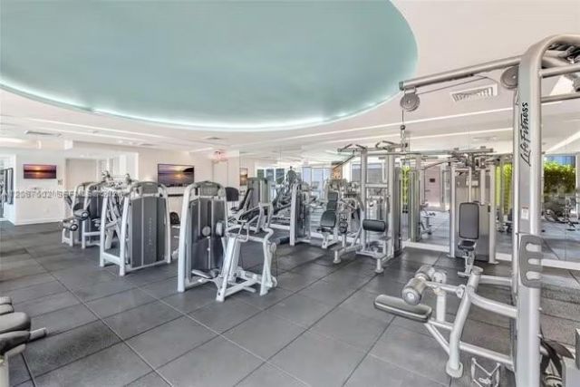 500 Brickell Ave, Unit 2706, Miami, FL 33131 Photo