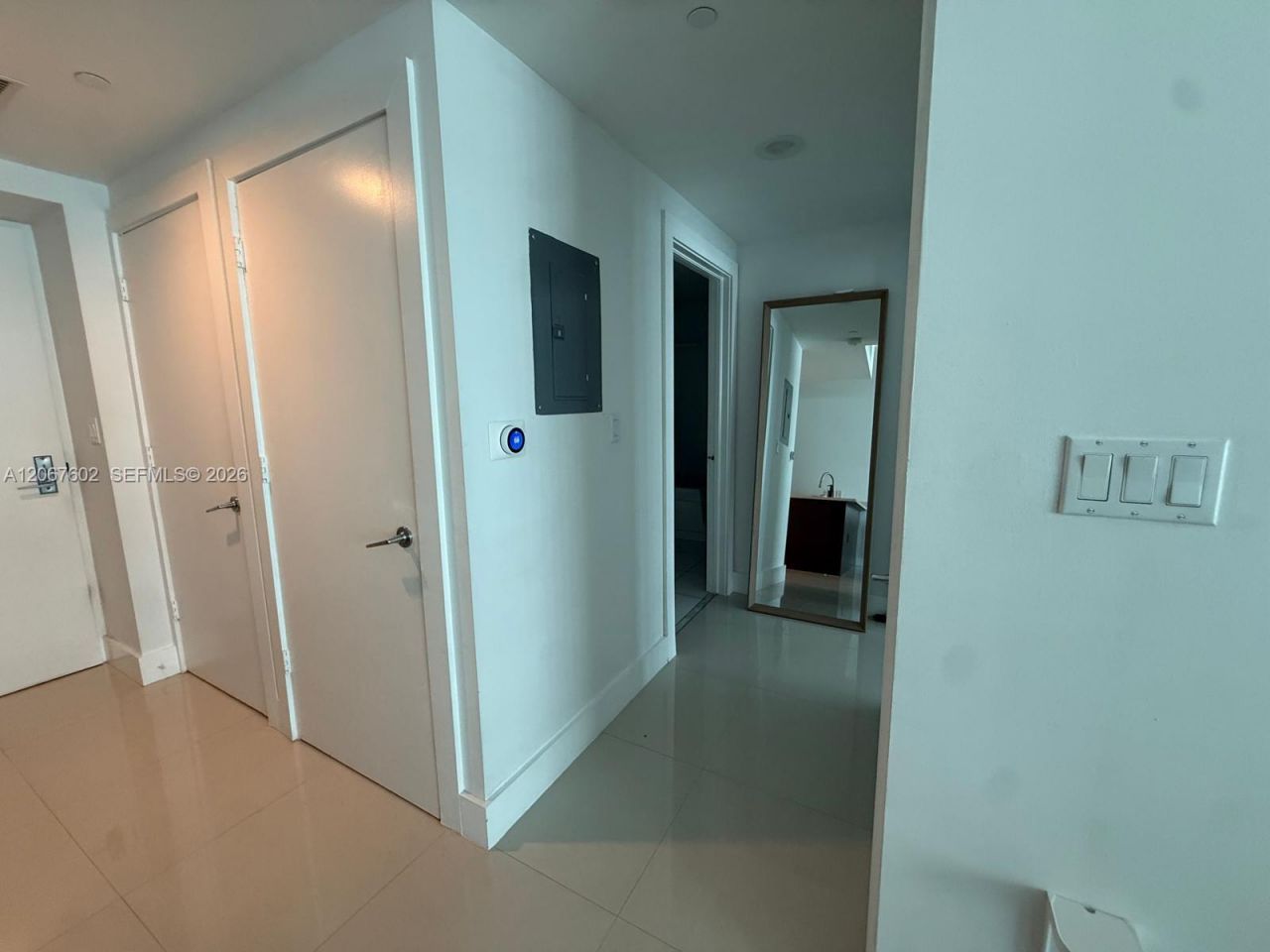 500 Brickell Ave, Unit 2706, Miami, FL 33131 Photo