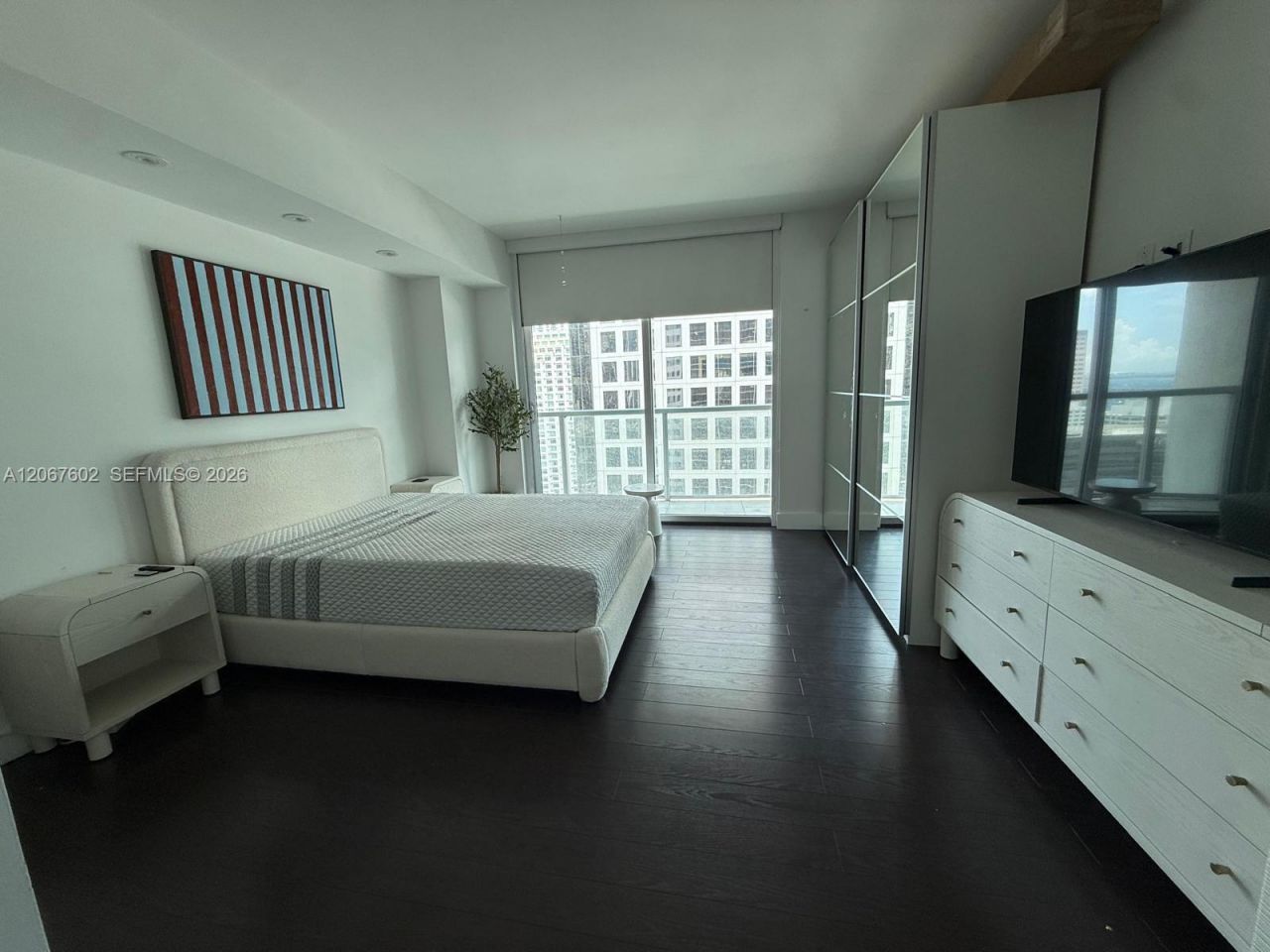 500 Brickell Ave, Unit 2706, Miami, FL 33131 Photo