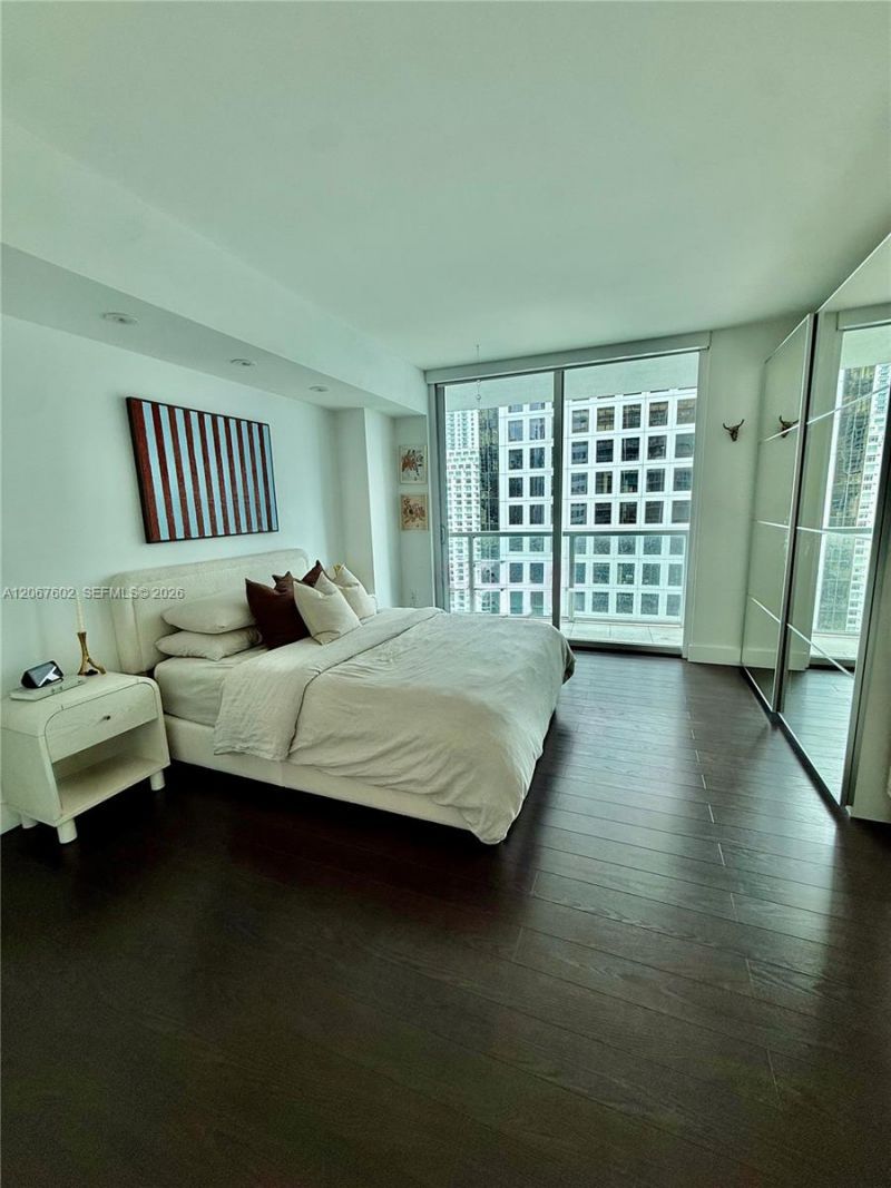 500 Brickell Ave, Unit 2706, Miami, FL 33131 Photo