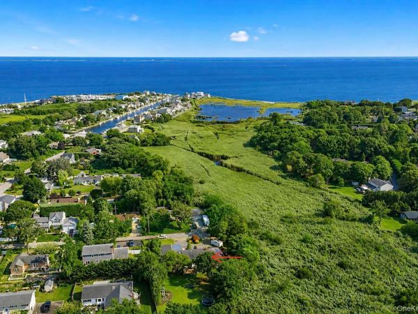 5 Reinhardt Court , Blue Point, NY 11715