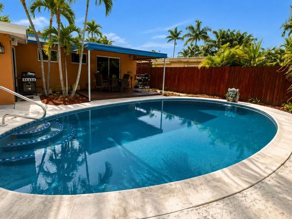 2041 SW 23RD Avenue, Fort Lauderdale, FL 33312