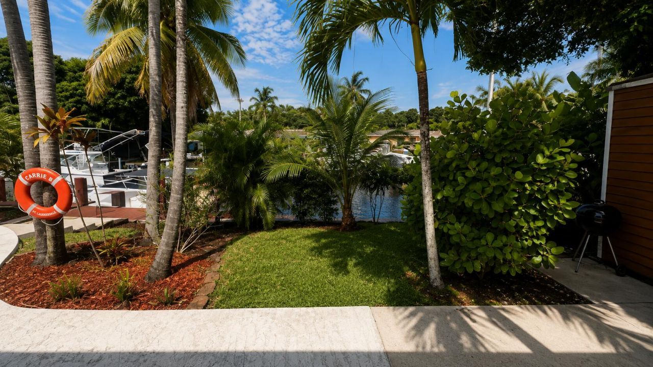 2041 SW 23rd Avenue, Fort Lauderdale, FL 33312 Photo