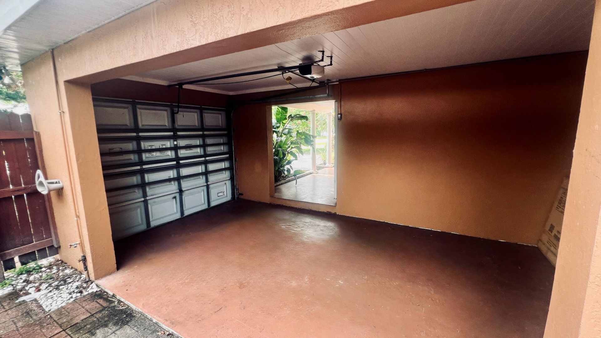 2041 SW 23rd Avenue, Fort Lauderdale, FL 33312 Photo