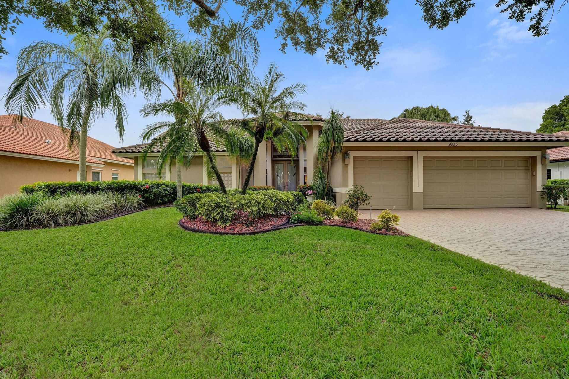 4850 NW 95th Drive, Coral Springs, FL 33076 Photo