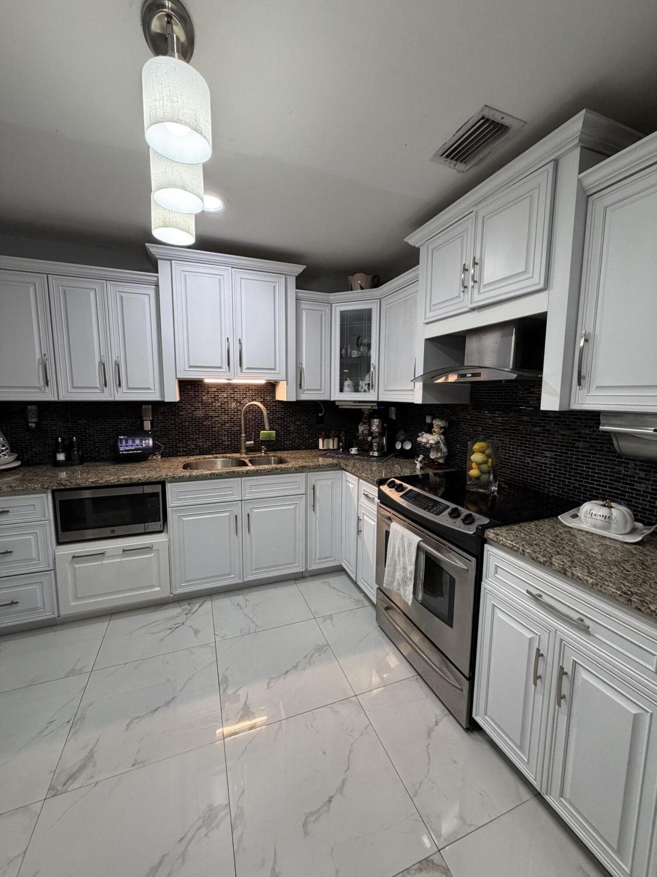 3407 Taconic Drive, West Palm Beach, FL 33406 Photo