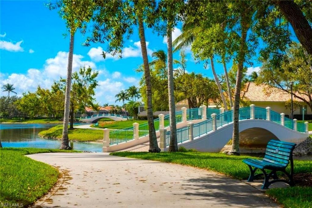 3917 Isla Ciudad Ct, Naples, FL 34109 Photo