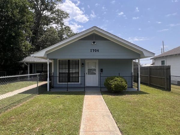 1704 31st Avenue, Gulfport, MS 39501