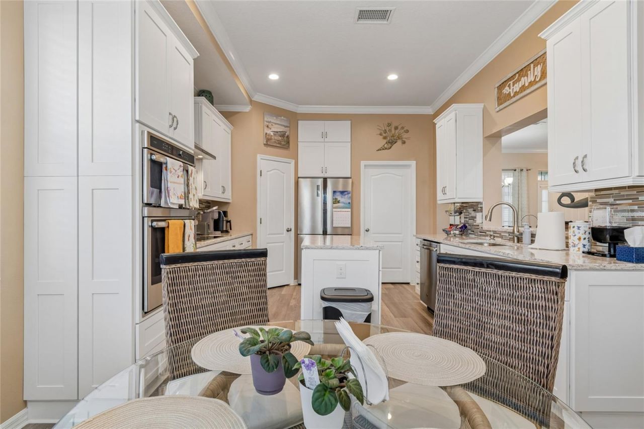 1119 Villeroy Drive, Sun City Center, FL 33573 Photo