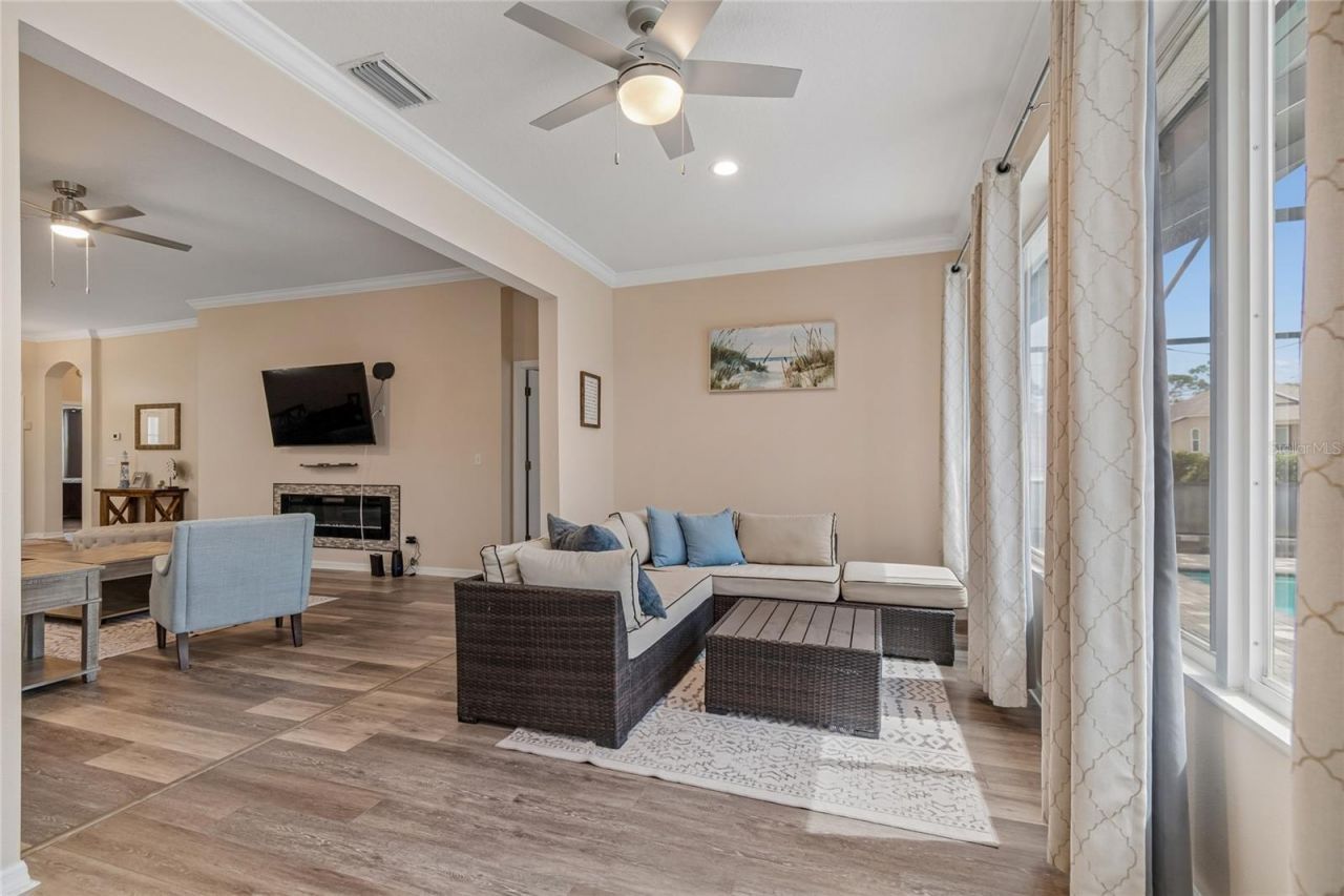1119 Villeroy Drive, Sun City Center, FL 33573 Photo