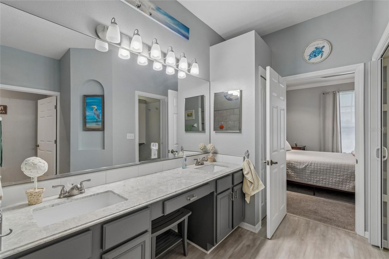 1119 Villeroy Drive, Sun City Center, FL 33573 Photo