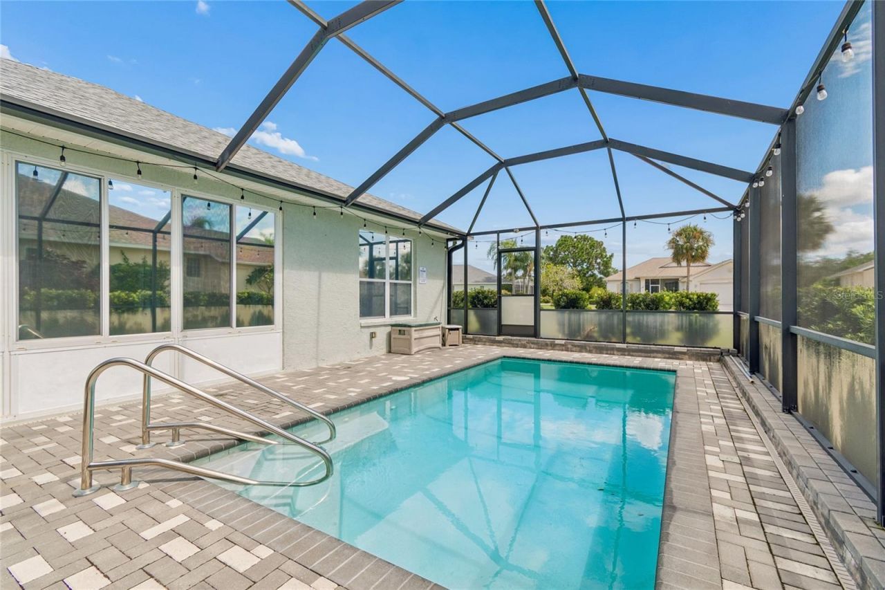 1119 Villeroy Drive, Sun City Center, FL 33573 Photo