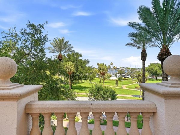 100 BEACH DRIVE NE, Unit 301, ST PETERSBURG, FL 33701
