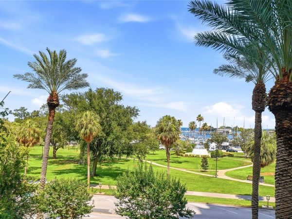 100 BEACH DRIVE NE, Unit 301, ST PETERSBURG, FL 33701