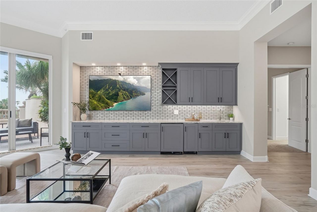 100 Beach Drive Ne, Unit 301, Saint Petersburg, FL 33701 Photo