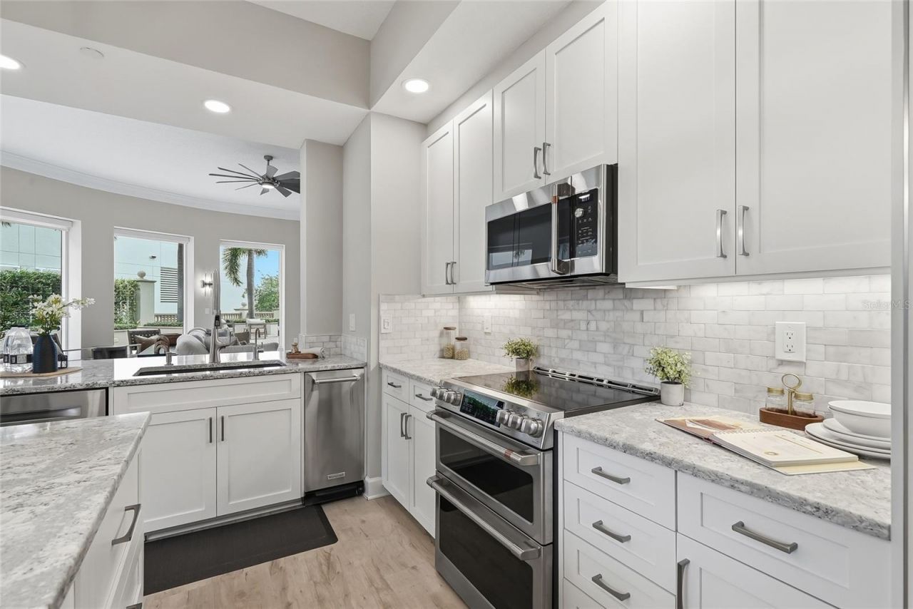 100 Beach Drive Ne, Unit 301, Saint Petersburg, FL 33701 Photo