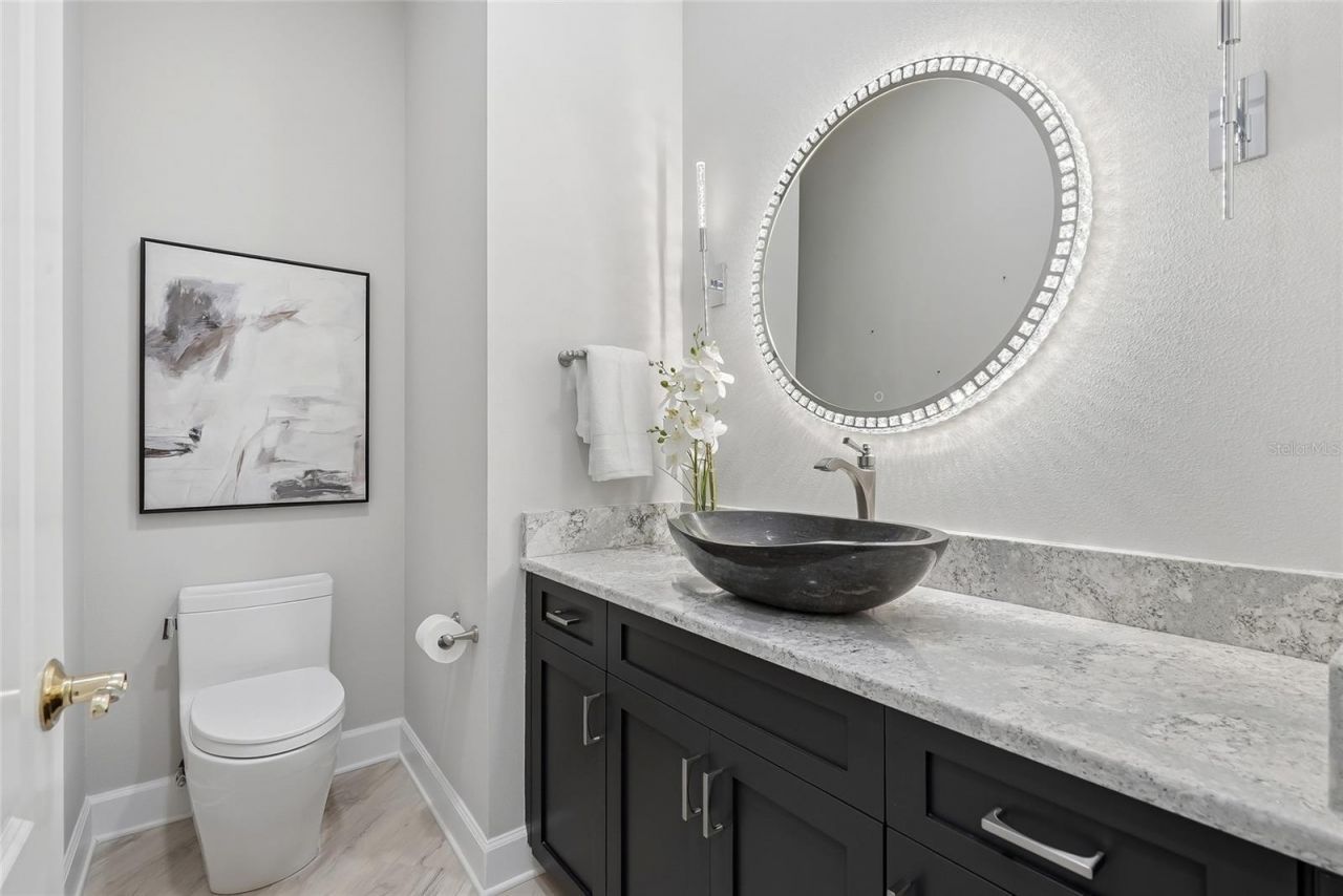 100 Beach Drive Ne, Unit 301, Saint Petersburg, FL 33701 Photo
