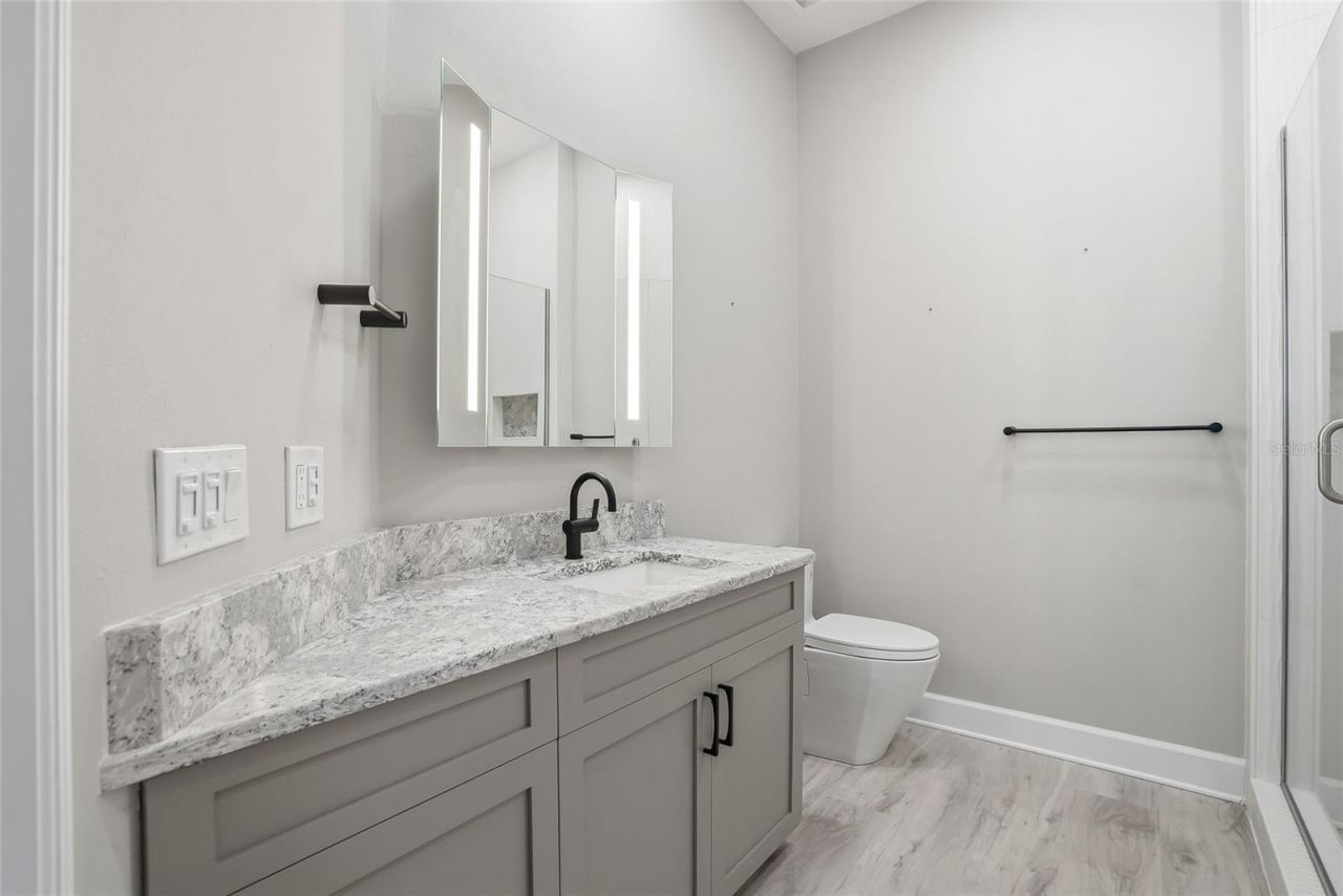 100 Beach Drive Ne, Unit 301, Saint Petersburg, FL 33701 Photo