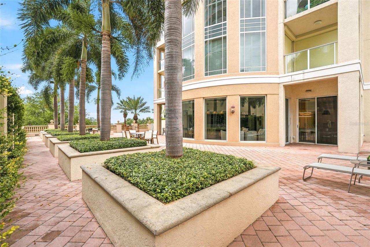 100 Beach Drive Ne, Unit 301, Saint Petersburg, FL 33701 Photo