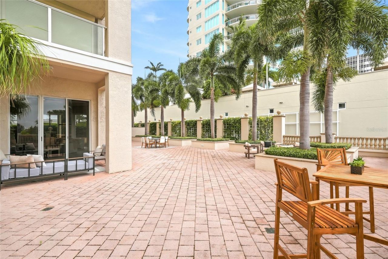100 Beach Drive Ne, Unit 301, Saint Petersburg, FL 33701 Photo