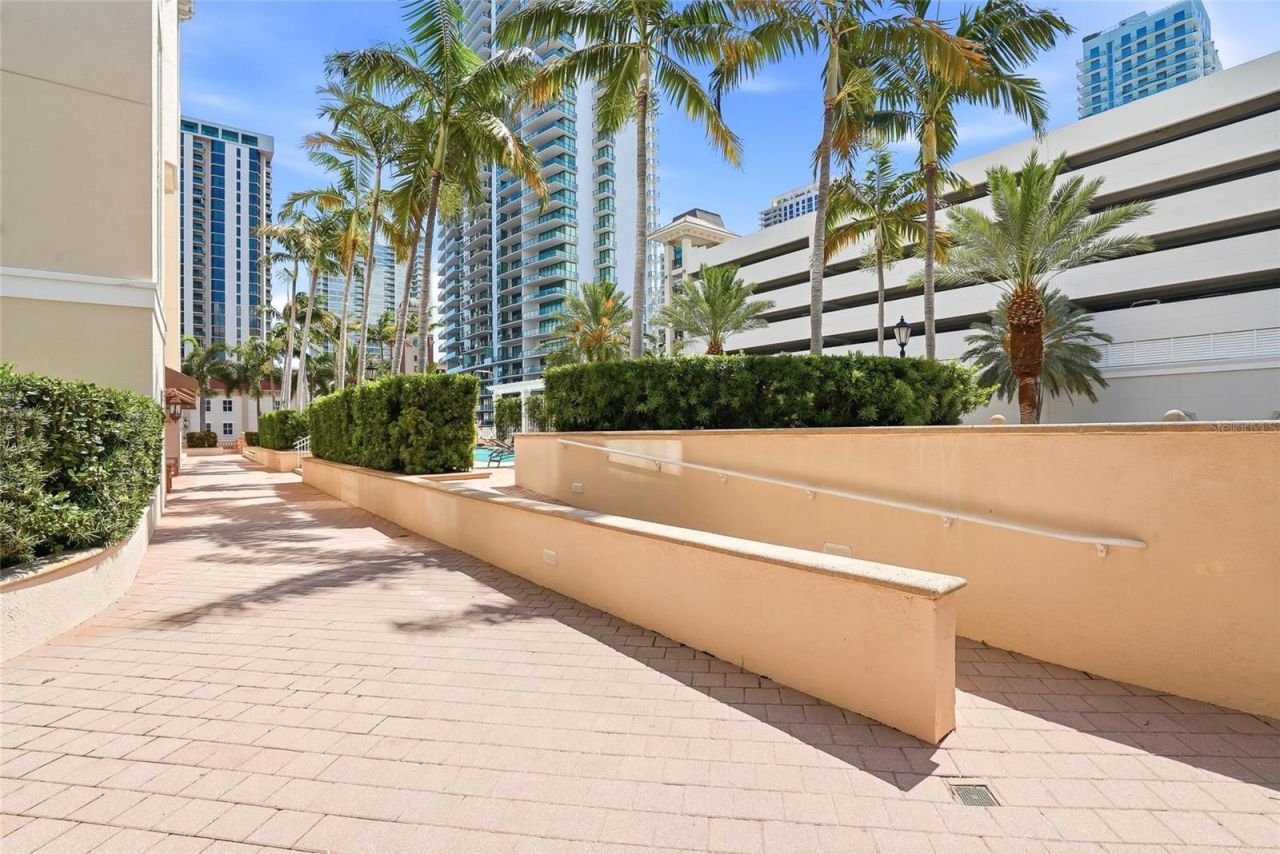 100 Beach Drive Ne, Unit 301, Saint Petersburg, FL 33701 Photo