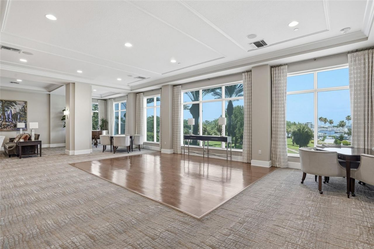 100 Beach Drive Ne, Unit 301, Saint Petersburg, FL 33701 Photo
