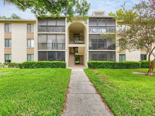 3232 LAKE PINE WAY E, Unit B1, TARPON SPRINGS, FL 34688