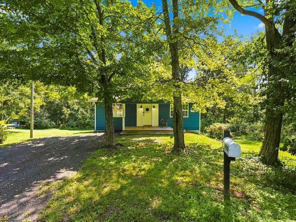 9732 Highway 46 , Bon Aqua, TN 37025