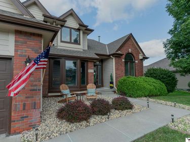 10113 S 176th Street, Omaha, NE 68136