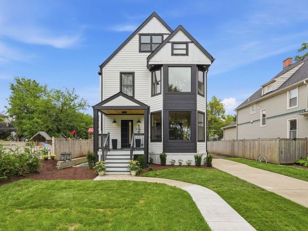 121 N Kensington Avenue , La Grange, IL 60525