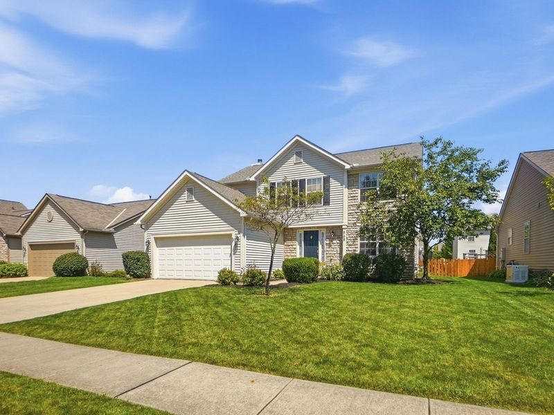 568 Fairland Drive, Sunbury, OH 43074 Photo 3